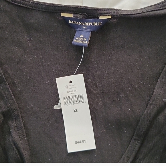 Banana Republic Cross Over Tunic - Picture 2 of 3